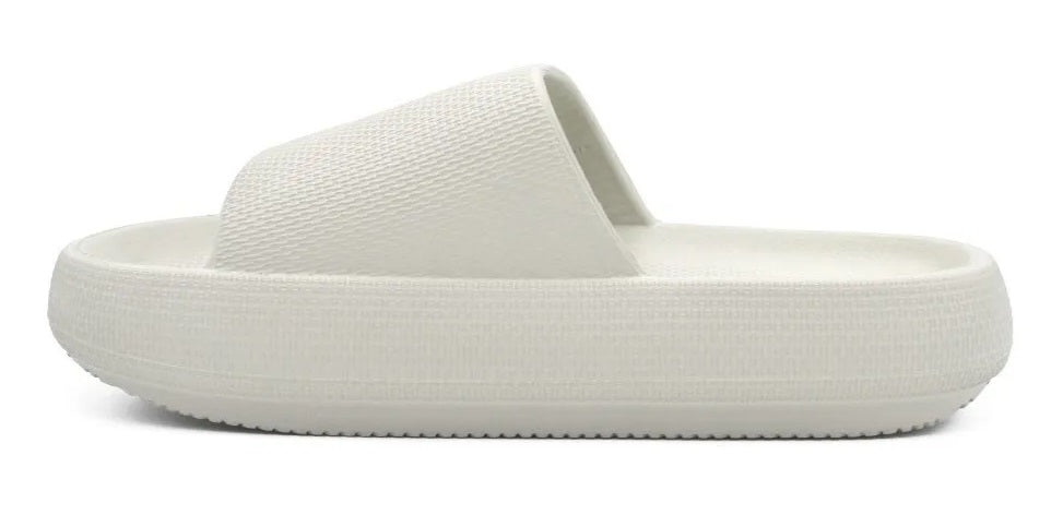 Fluffy lady sandal