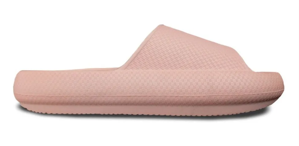 Fluffy lady sandal