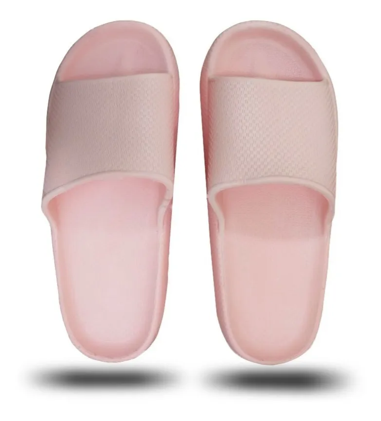 Fluffy lady sandal