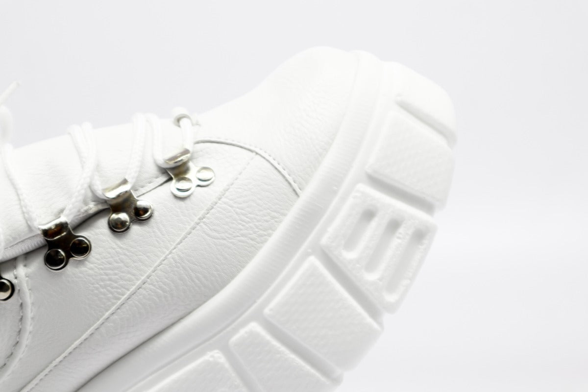 Women's Chunky Platform Tennis Set White + Laces + Cushioned Insoles
